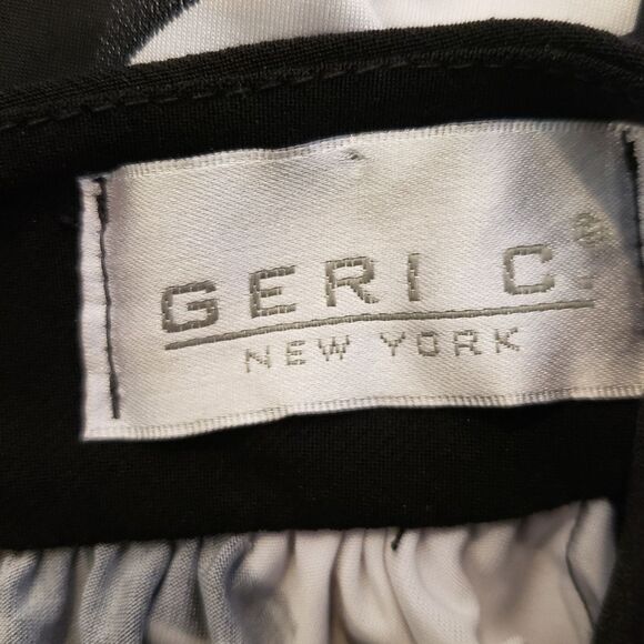 Geri C. Floral Tunic Top Short Dress - Picture 4 of 5